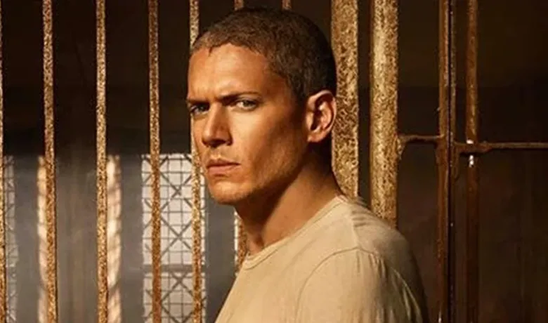 Michael Scofield played by Wentworth Miller