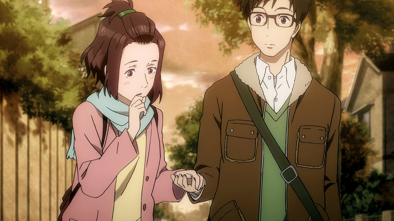 Personaje principal de Parasyte caminando junto a uno de los personajes tomándole la mano.