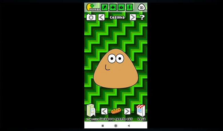 Captura de tela com um perosnagem Pou marrom em destaque em meio a um fundo verde