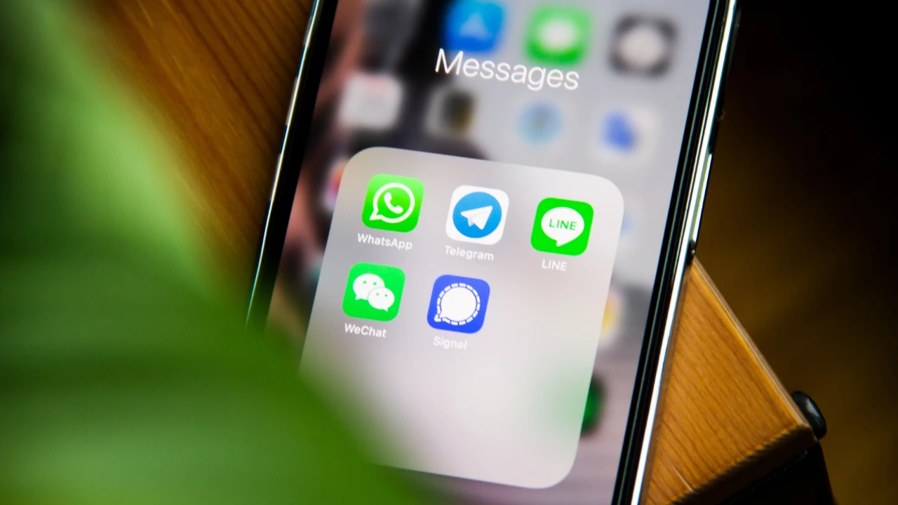 Recover Deleted WhatsApp Conversations